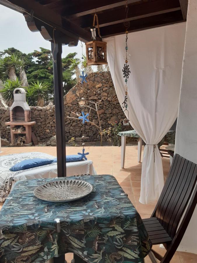 티아즈 Tipica Lanzarote House Only Adults B&B 외부 사진